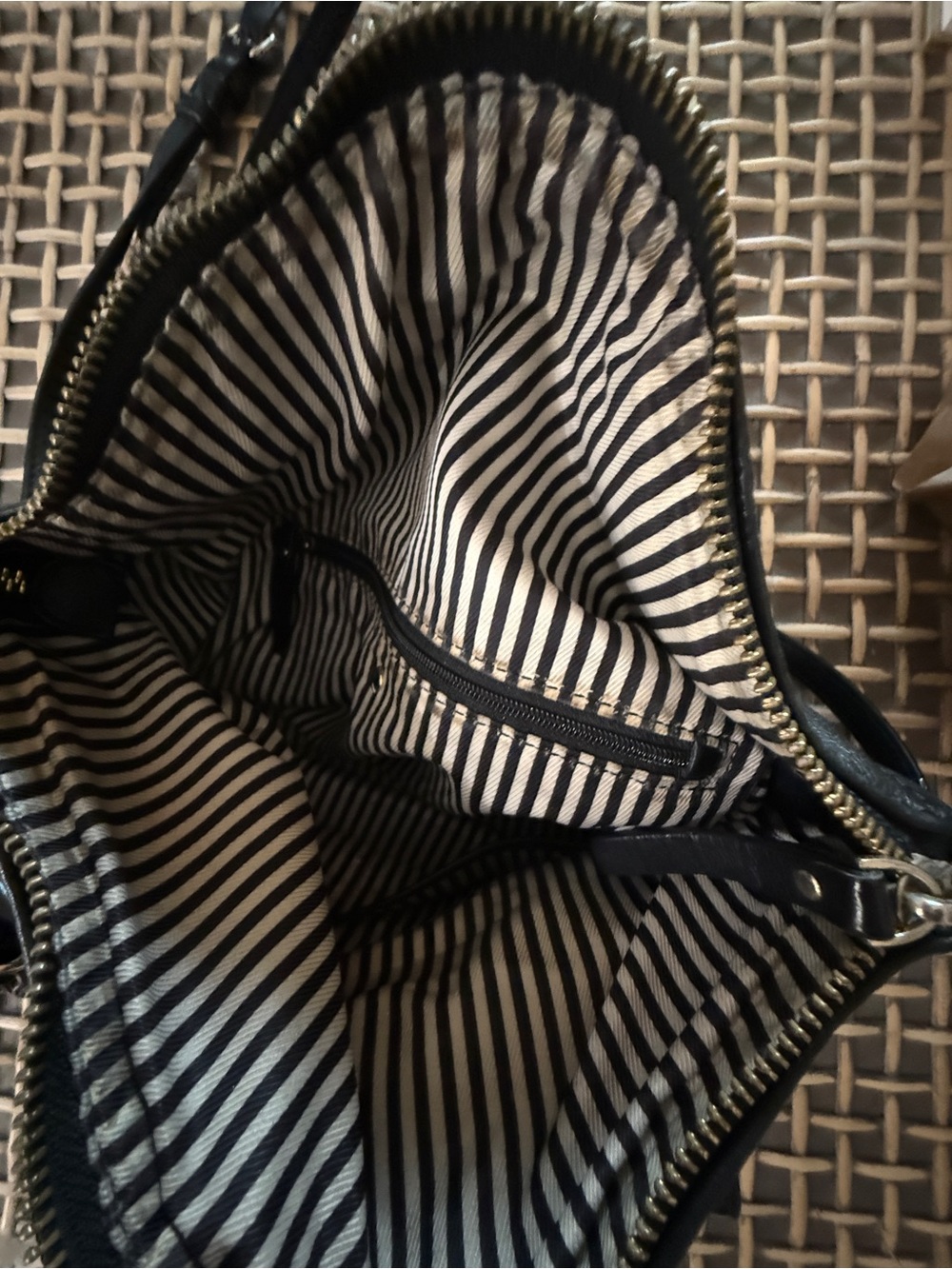 Kate spade Cobble Hill Leslie Black Leather Satchel/Shoulder Bag - Picture 5 of 9